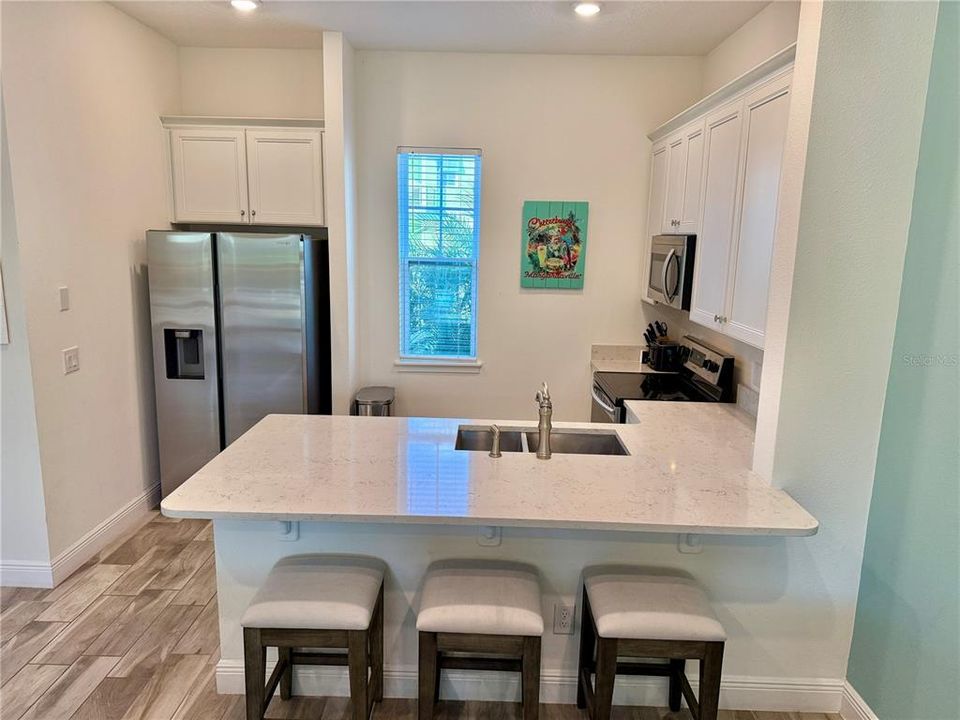 待售: $779,000 (4 贝兹, 4 浴室, 1850 平方英尺)