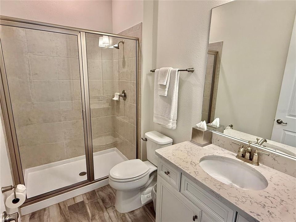 待售: $779,000 (4 贝兹, 4 浴室, 1850 平方英尺)