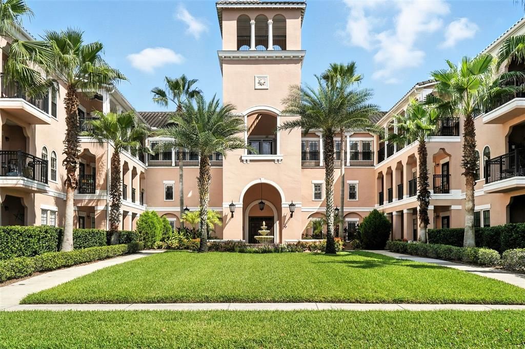 Active With Contract: $2,250 (2 beds, 2 baths, 1320 Square Feet)