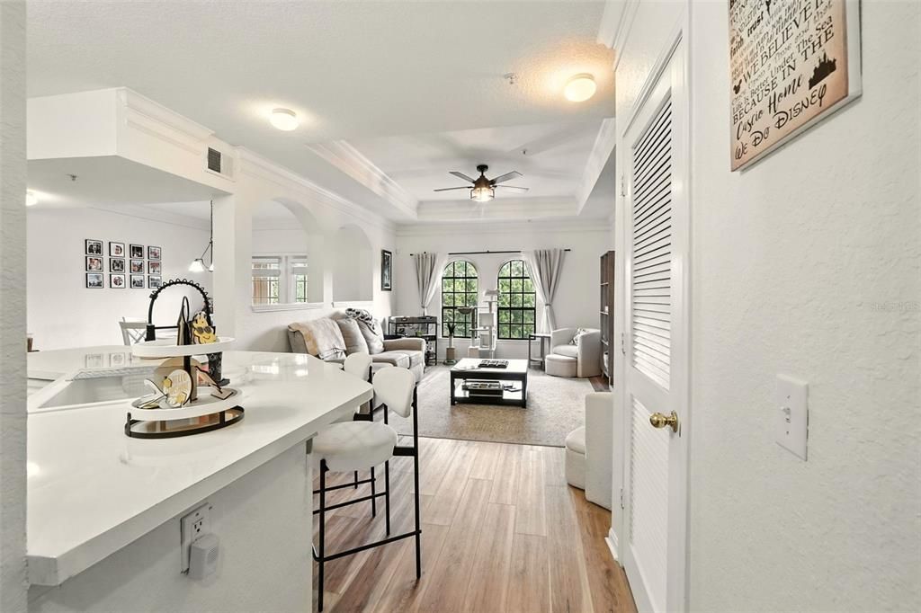 Active With Contract: $2,250 (2 beds, 2 baths, 1320 Square Feet)