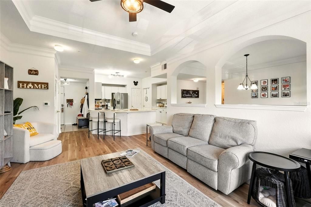 Active With Contract: $2,250 (2 beds, 2 baths, 1320 Square Feet)