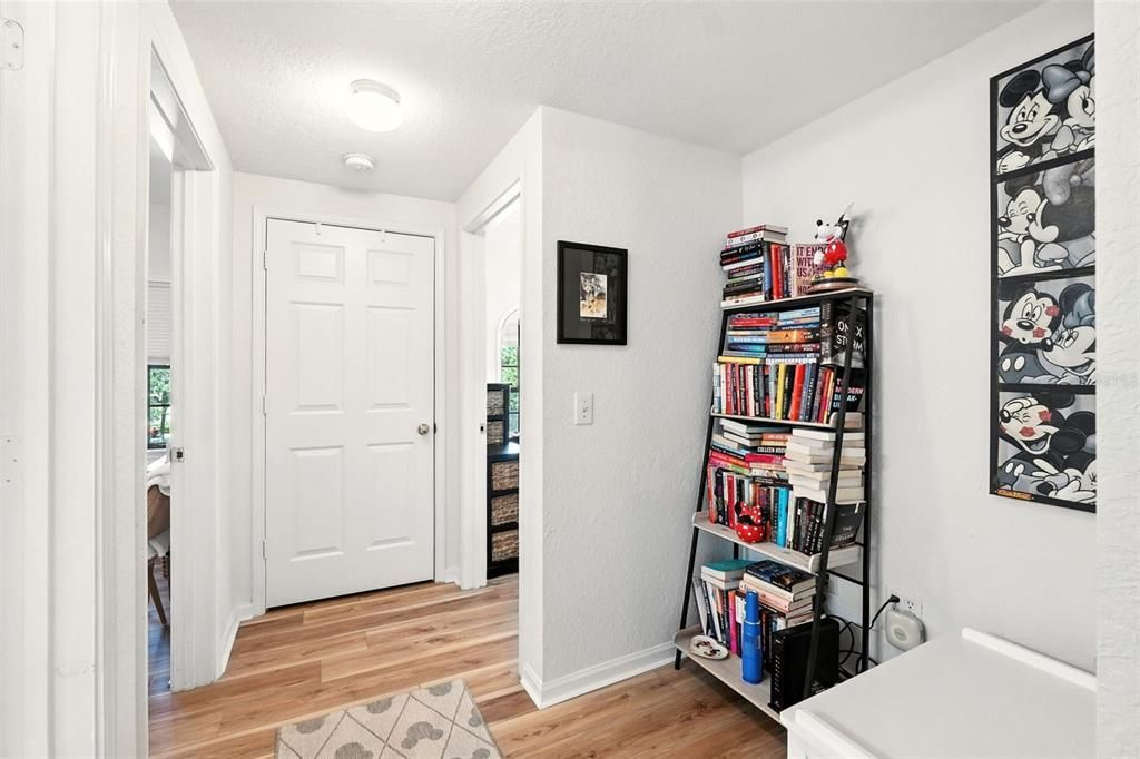 Active With Contract: $2,250 (2 beds, 2 baths, 1320 Square Feet)