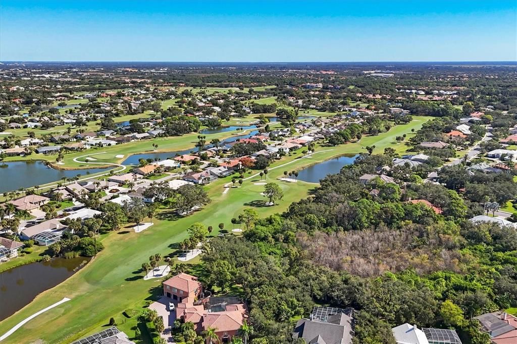 For Sale: $472,500 (2 beds, 2 baths, 1956 Square Feet)