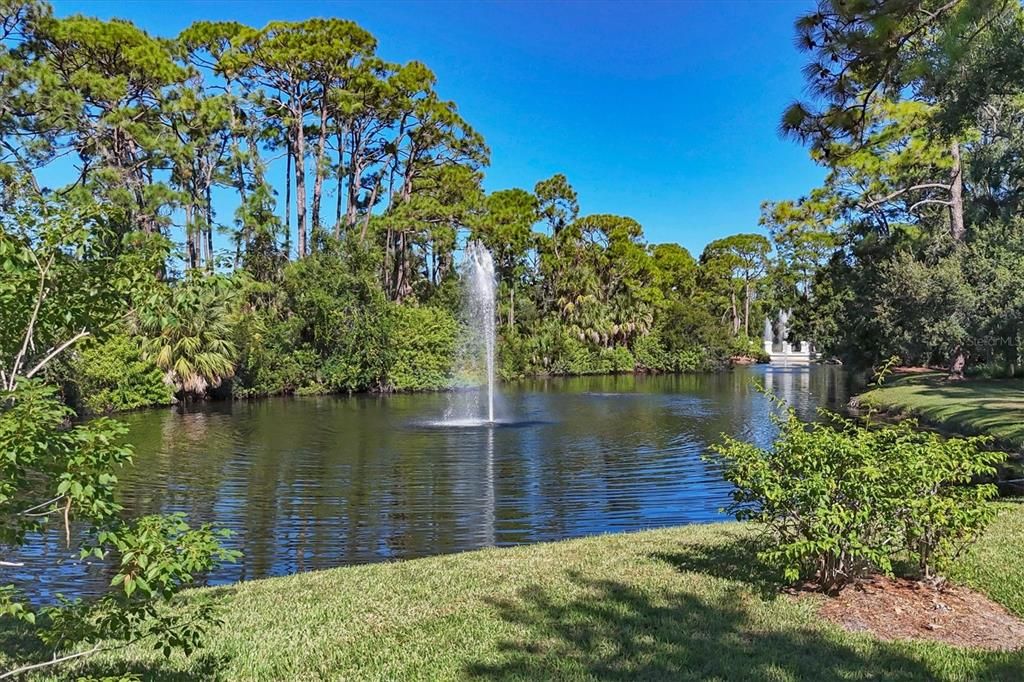 For Sale: $472,500 (2 beds, 2 baths, 1956 Square Feet)