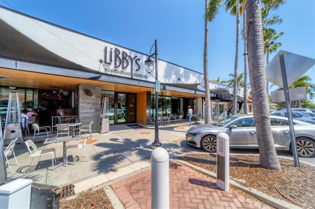 For Sale: $472,500 (2 beds, 2 baths, 1956 Square Feet)