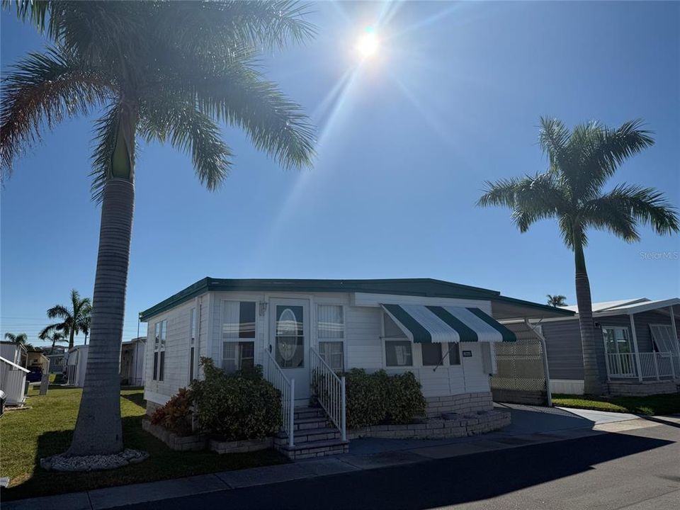 待售: $144,999 (2 贝兹, 1 浴室, 720 平方英尺)