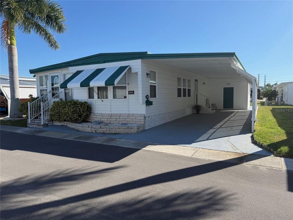 待售: $144,999 (2 贝兹, 1 浴室, 720 平方英尺)