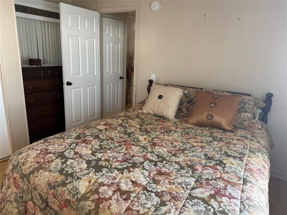 待售: $144,999 (2 贝兹, 1 浴室, 720 平方英尺)