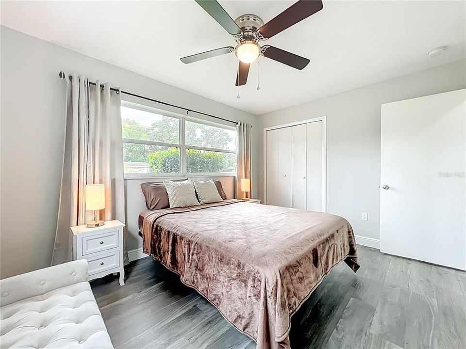 Под контрактом: $265,000 (4 спален, 1 ванн, 1144 Квадратных фут)