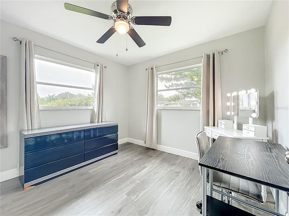 Под контрактом: $265,000 (4 спален, 1 ванн, 1144 Квадратных фут)