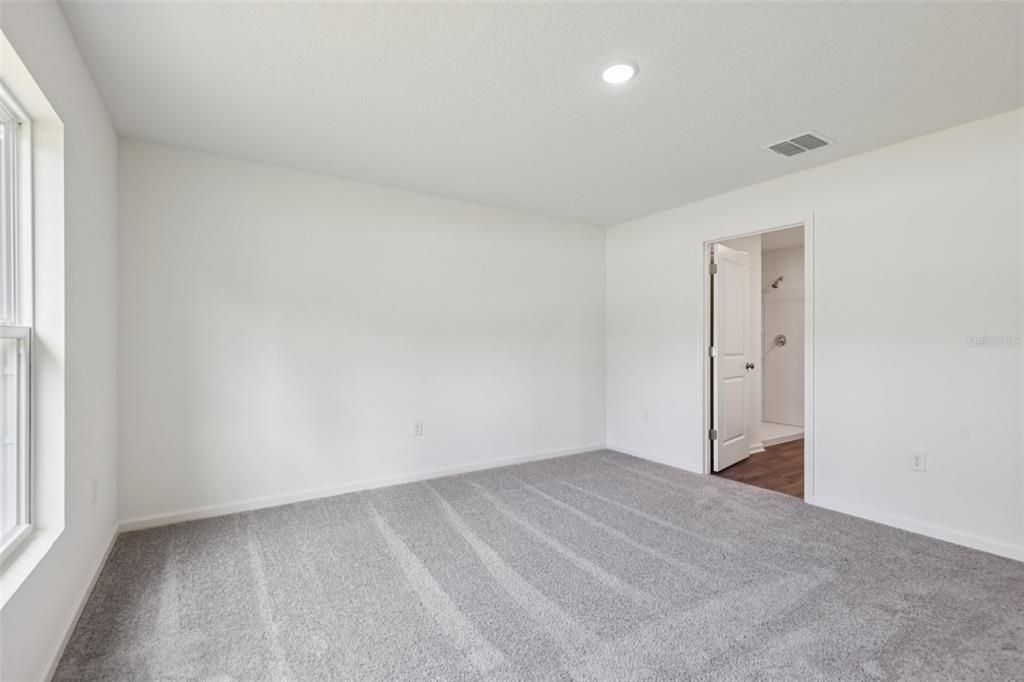 Active With Contract: $275,000 (4 beds, 2 baths, 2067 Square Feet)