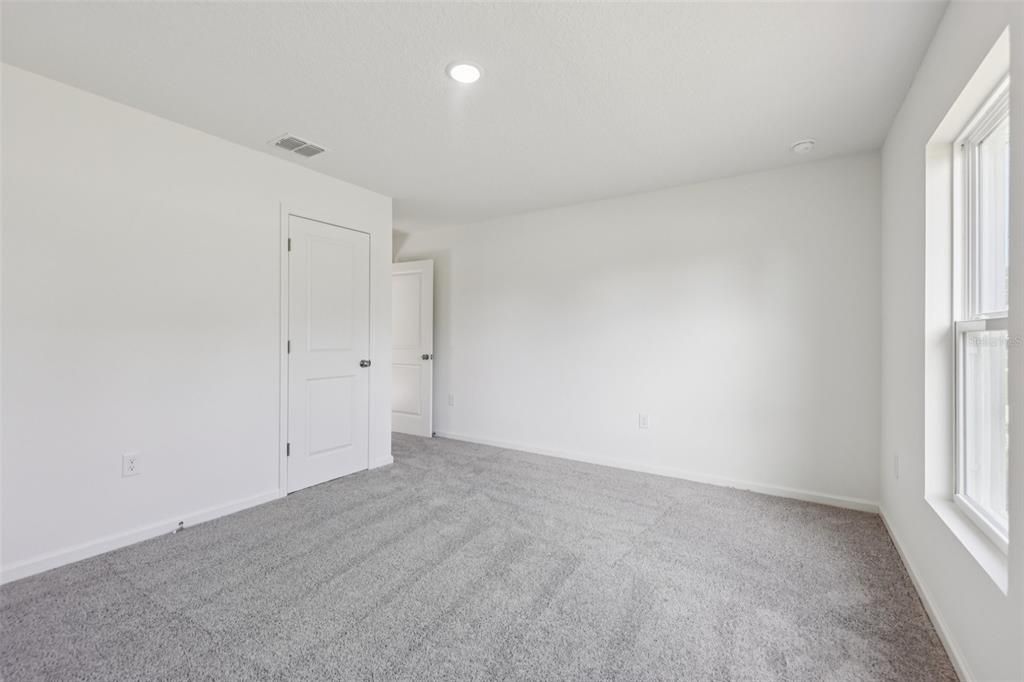 Active With Contract: $275,000 (4 beds, 2 baths, 2067 Square Feet)