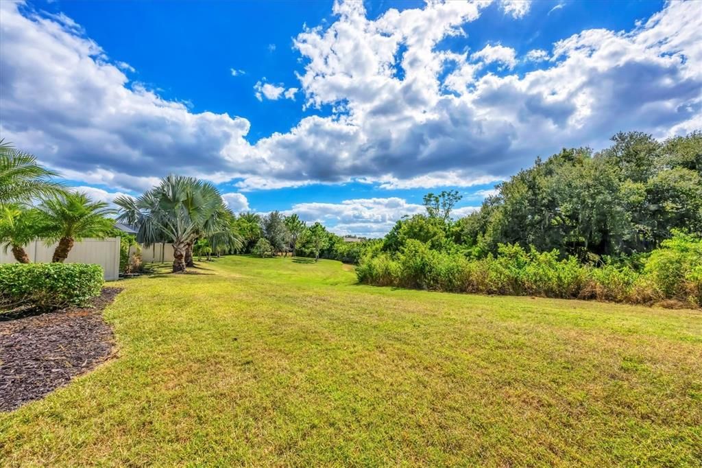 合同活跃: $595,000 (3 贝兹, 2 浴室, 2623 平方英尺)