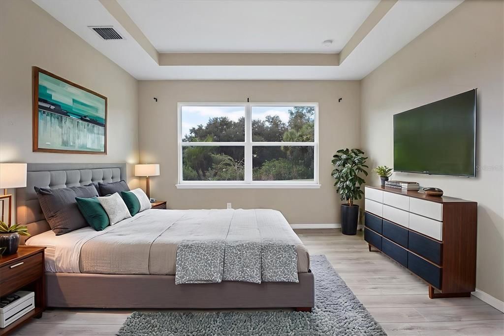 合同活跃: $595,000 (3 贝兹, 2 浴室, 2623 平方英尺)