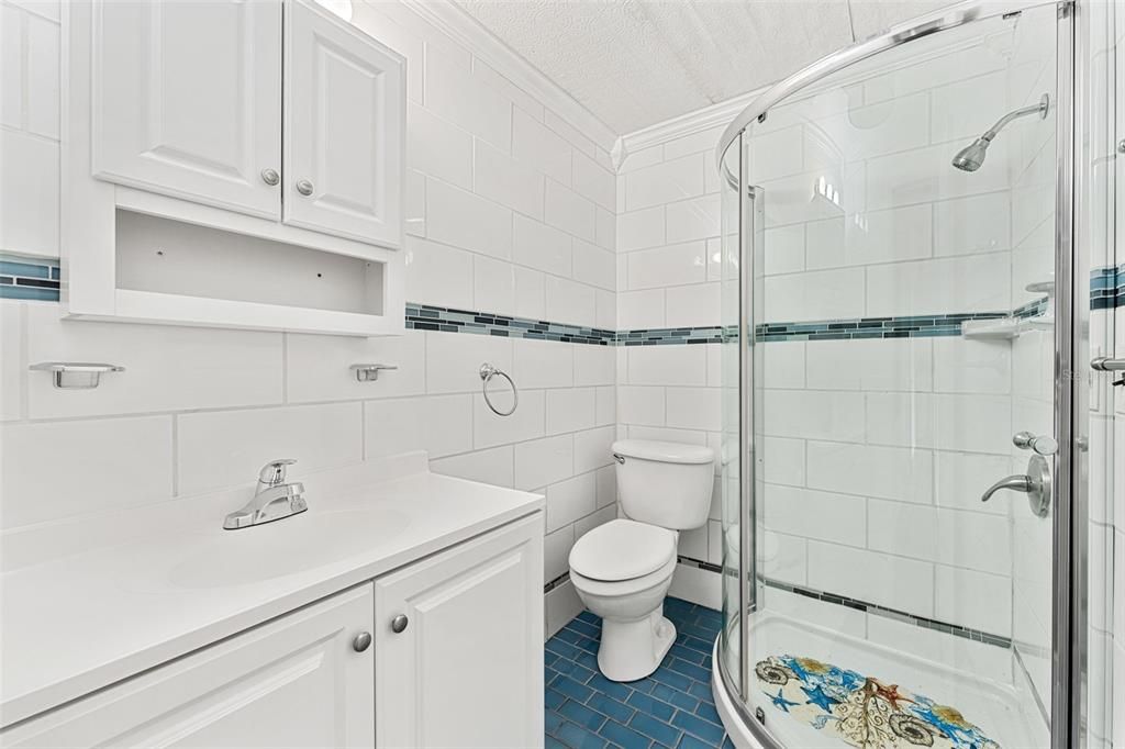 Activo con contrato: $448,900 (4 camas, 3 baños, 1680 Pies cuadrados)