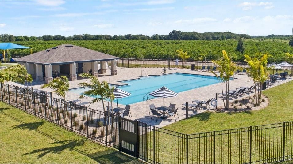 Active With Contract: $305,740 (6 beds, 3 baths, 2463 Square Feet)