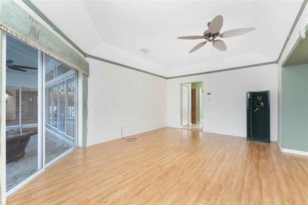 待售: $1,400,000 (3 贝兹, 2 浴室, 2488 平方英尺)