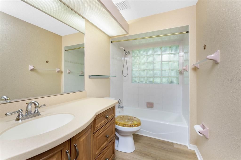 待售: $1,400,000 (3 贝兹, 2 浴室, 2488 平方英尺)