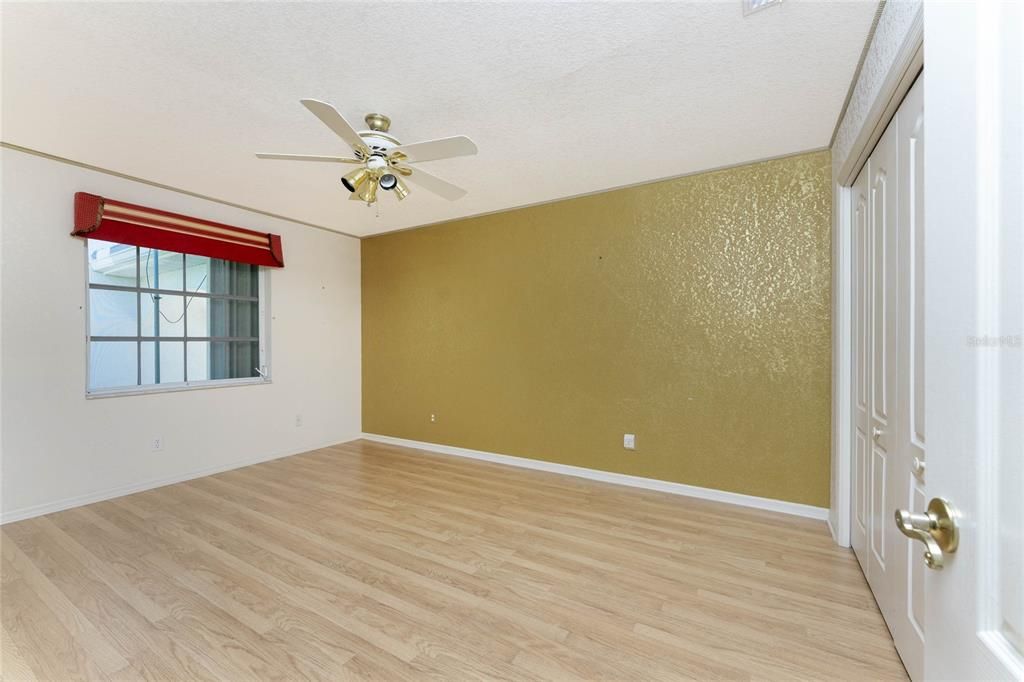 待售: $1,400,000 (3 贝兹, 2 浴室, 2488 平方英尺)