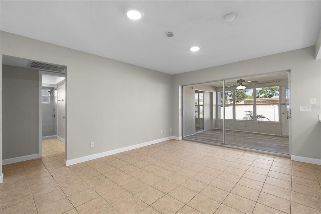 For Rent: $3,650 (4 beds, 2 baths, 2208 Square Feet)