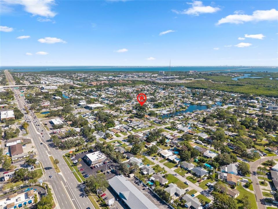 For Rent: $3,650 (4 beds, 2 baths, 2208 Square Feet)