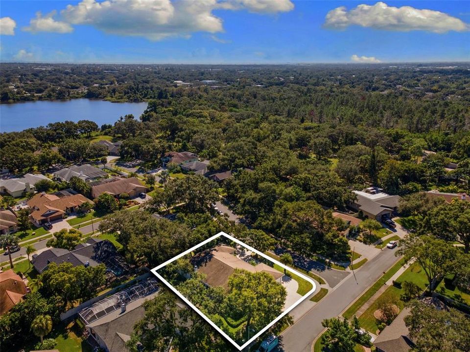 Active With Contract: $800,000 (4 beds, 3 baths, 3648 Square Feet)