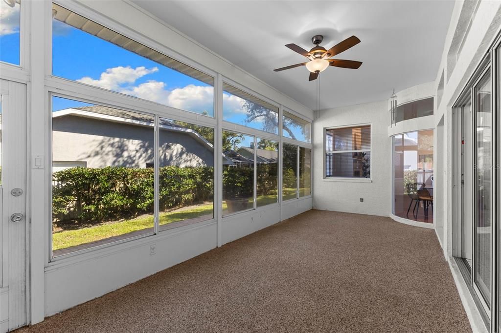 Active With Contract: $800,000 (4 beds, 3 baths, 3648 Square Feet)