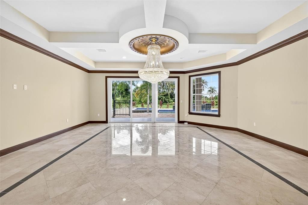 待售: $3,200,000 (6 贝兹, 6 浴室, 7500 平方英尺)