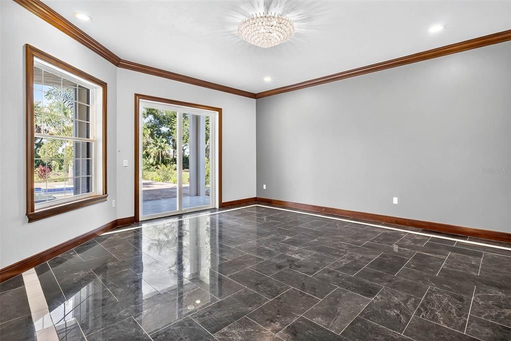 待售: $3,200,000 (6 贝兹, 6 浴室, 7500 平方英尺)