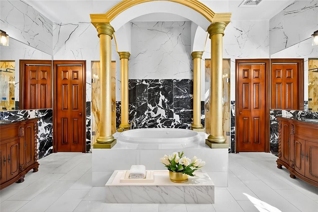 待售: $3,200,000 (6 贝兹, 6 浴室, 7500 平方英尺)