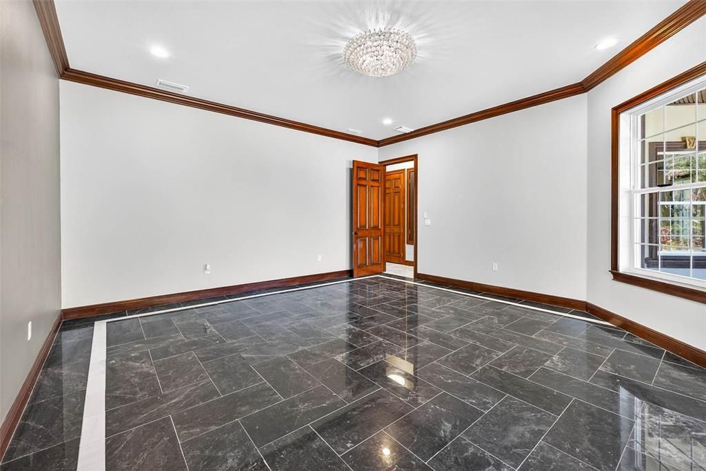 待售: $3,200,000 (6 贝兹, 6 浴室, 7500 平方英尺)