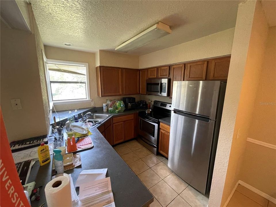 В аренду: $1,299 (1 спален, 1 ванн, 749 Квадратных фут)