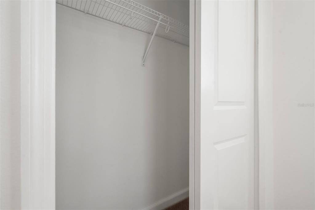 For Sale: $305,900 (3 beds, 2 baths, 1325 Square Feet)