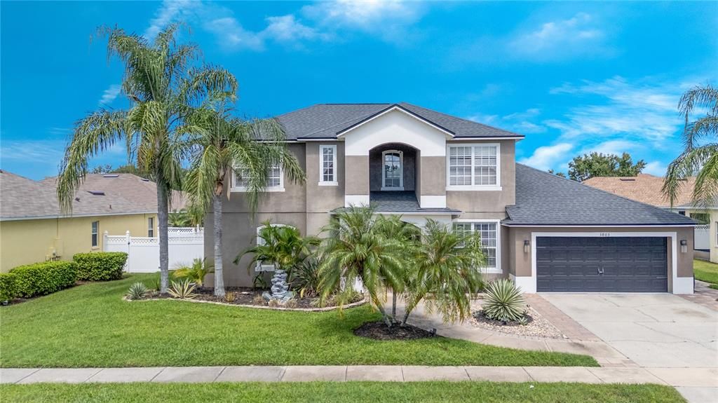 For Sale: $454,000 (5 beds, 3 baths, 2800 Square Feet)