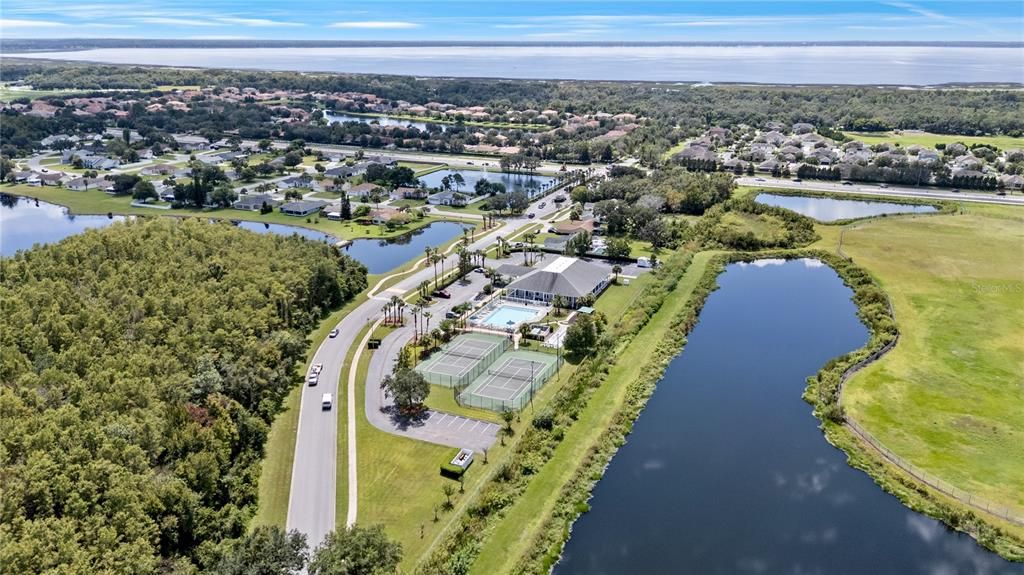 For Sale: $454,000 (5 beds, 3 baths, 2800 Square Feet)