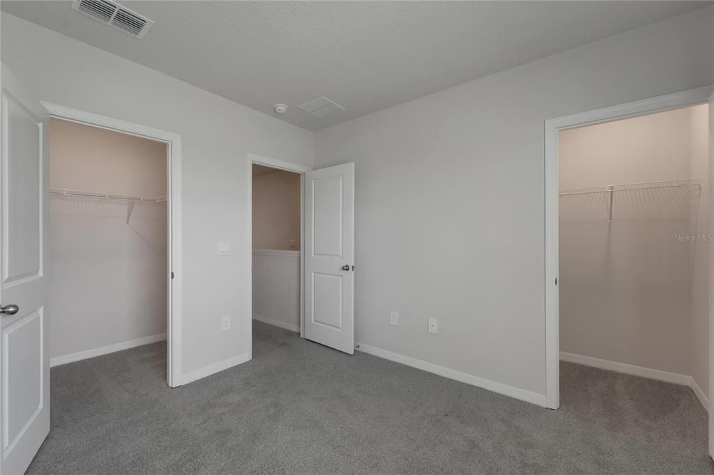 For Rent: $2,550 (3 beds, 2 baths, 1674 Square Feet)