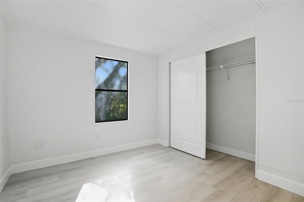 На продажу: $258,900 (3 спален, 2 ванн, 1248 Квадратных фут)