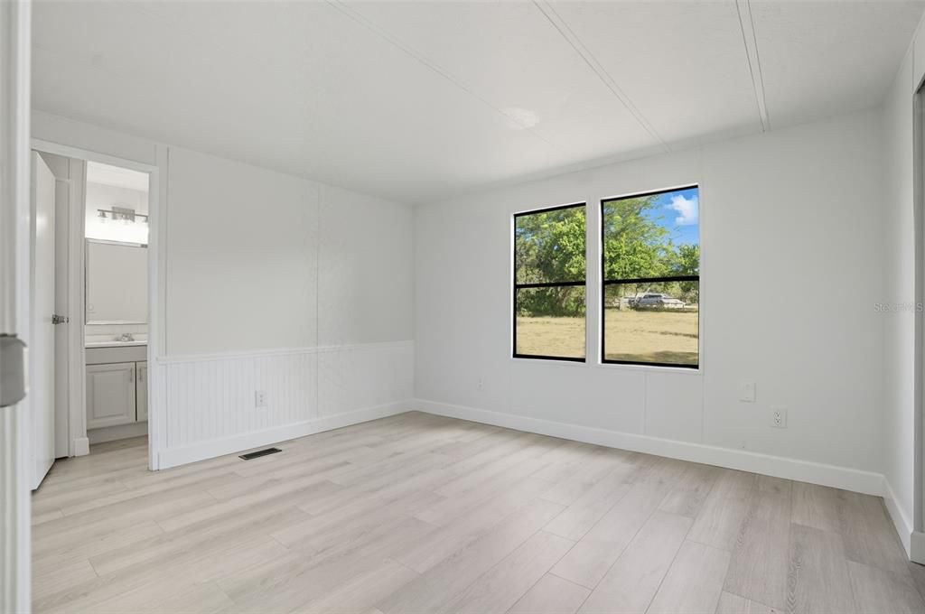 На продажу: $258,900 (3 спален, 2 ванн, 1248 Квадратных фут)