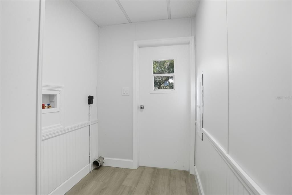 На продажу: $258,900 (3 спален, 2 ванн, 1248 Квадратных фут)