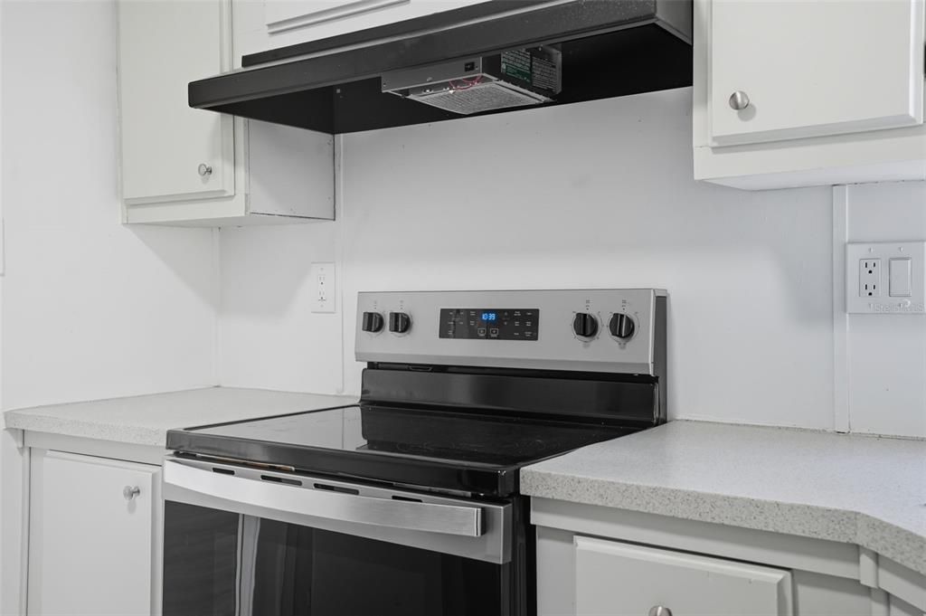 На продажу: $258,900 (3 спален, 2 ванн, 1248 Квадратных фут)