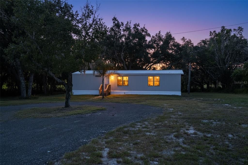 На продажу: $258,900 (3 спален, 2 ванн, 1248 Квадратных фут)