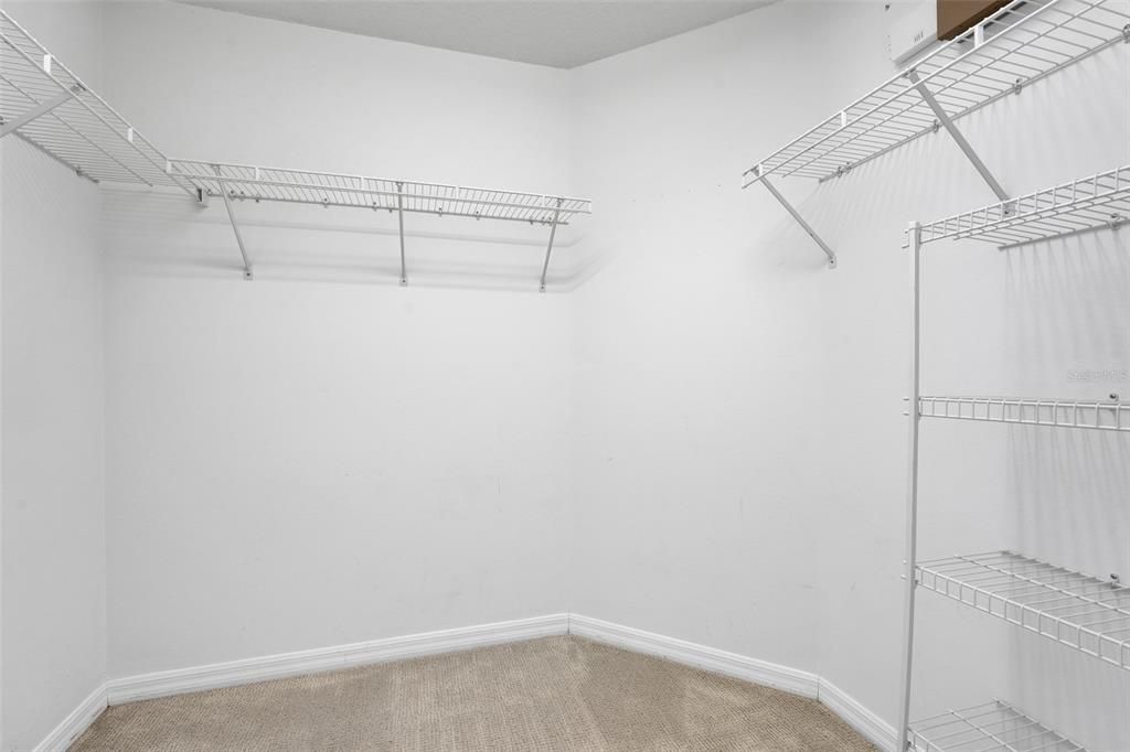 Active With Contract: $525,000 (4 beds, 2 baths, 1958 Square Feet)