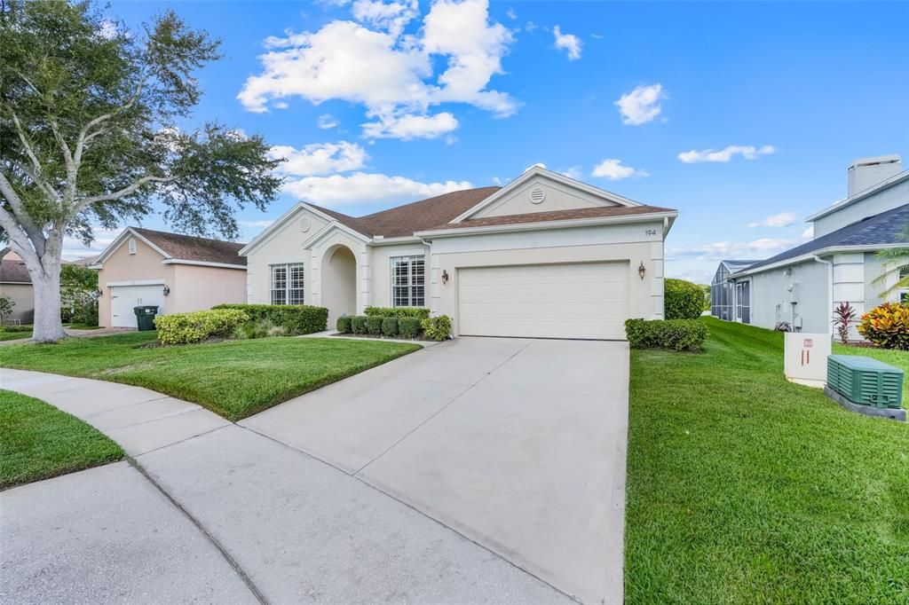 Active With Contract: $525,000 (4 beds, 2 baths, 1958 Square Feet)