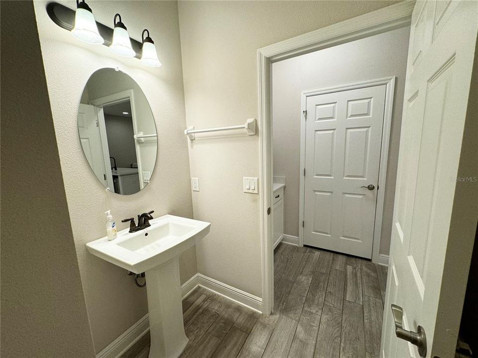 待售: $415,000 (3 贝兹, 2 浴室, 1713 平方英尺)