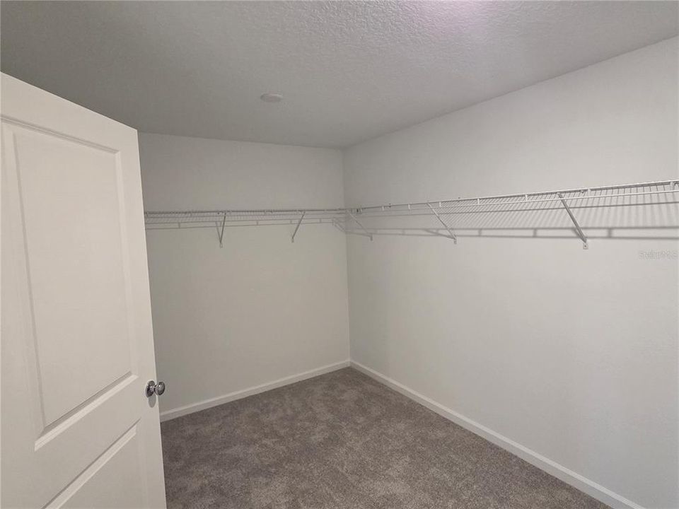 Active With Contract: $1,930 (4 beds, 2 baths, 1824 Square Feet)