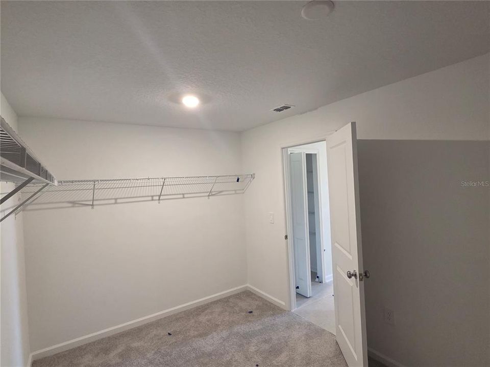 Active With Contract: $1,930 (4 beds, 2 baths, 1824 Square Feet)