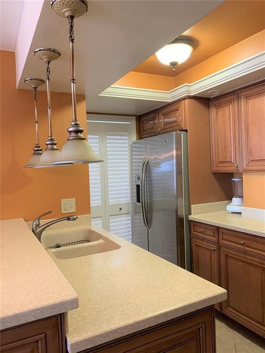 For Sale: $680,000 (2 beds, 2 baths, 1100 Square Feet)