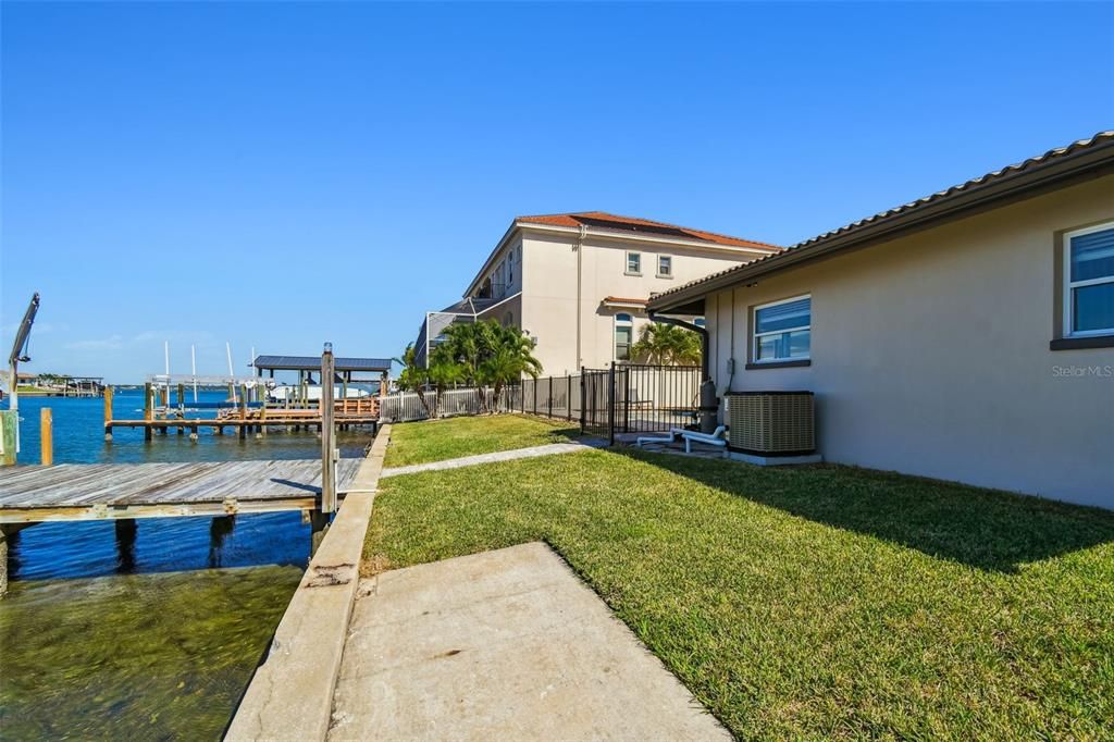 For Sale: $1,525,000 (4 beds, 3 baths, 1846 Square Feet)