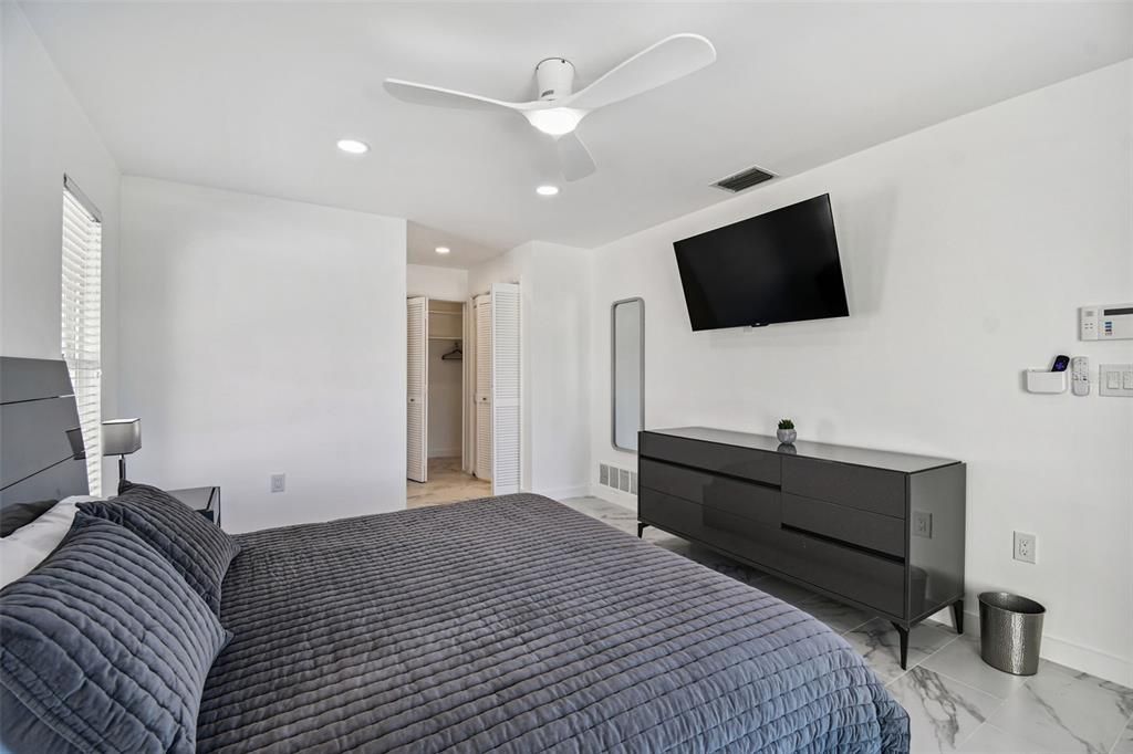 For Sale: $1,525,000 (4 beds, 3 baths, 1846 Square Feet)