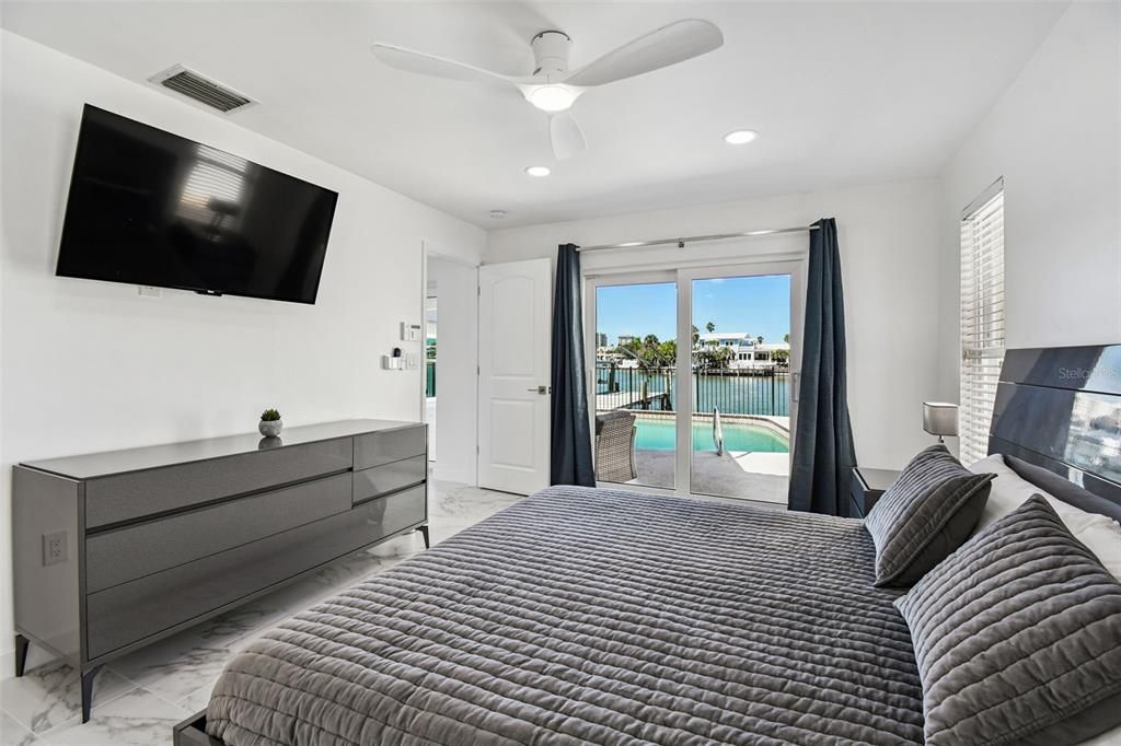 For Sale: $1,525,000 (4 beds, 3 baths, 1846 Square Feet)